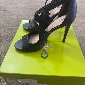 Brand New Gianni Bini Black Textured Strappy Stiletto Sandals